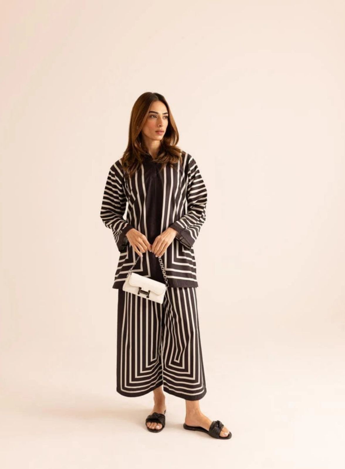 shamooz silk printed unstitched 3pc