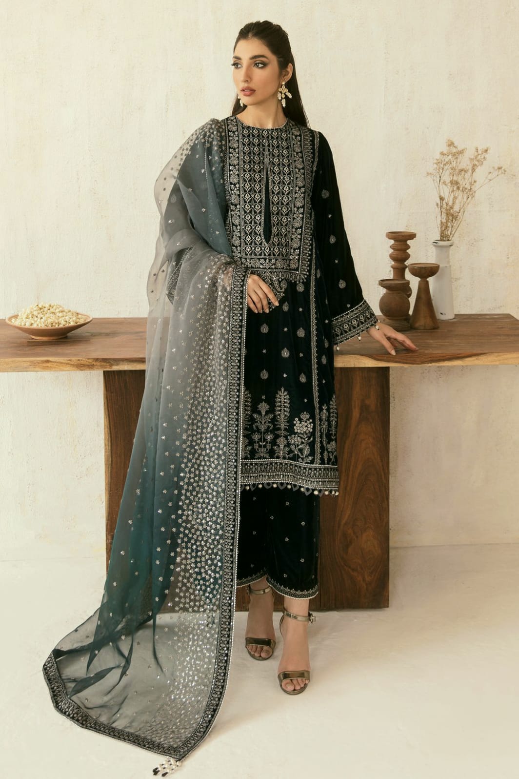 Velvet embroidered sequence luxury